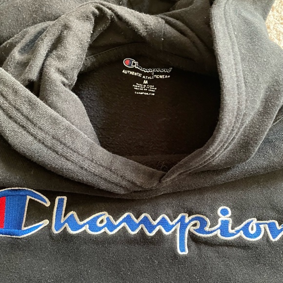 Champion Pullover Hoodie - Picture 5 of 6